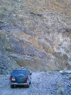 Anklicken: Seitencanyon des Death Valley am S�dende der West Side Road