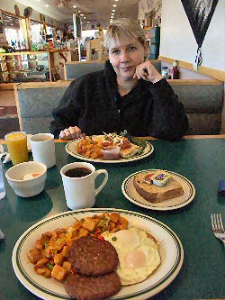 Fr�hst�ck im Twin-Rock-Cafe