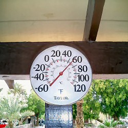 Unser Thermometer an der sch�nsten Banl der Welt