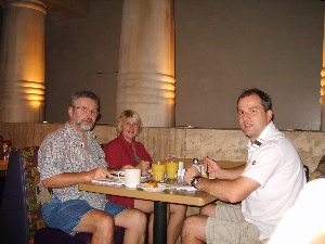 Fr�hst�ck im Luxor