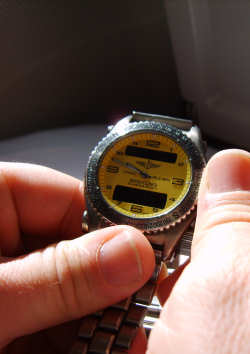 Zur�ckstellen der Uhr um 9 Stunden