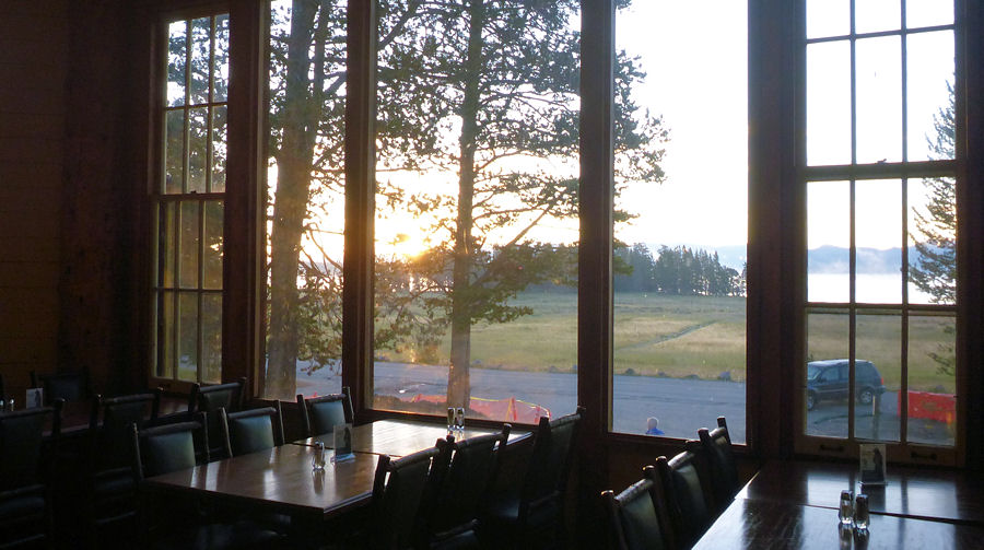 Fr�hst�ck in der Lake Lodge